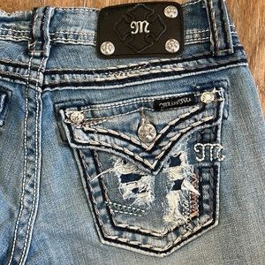 Miss Me cuffed capri jeans